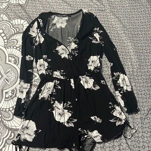Kendall & Kylie Black Floral Long Sleeve Romper